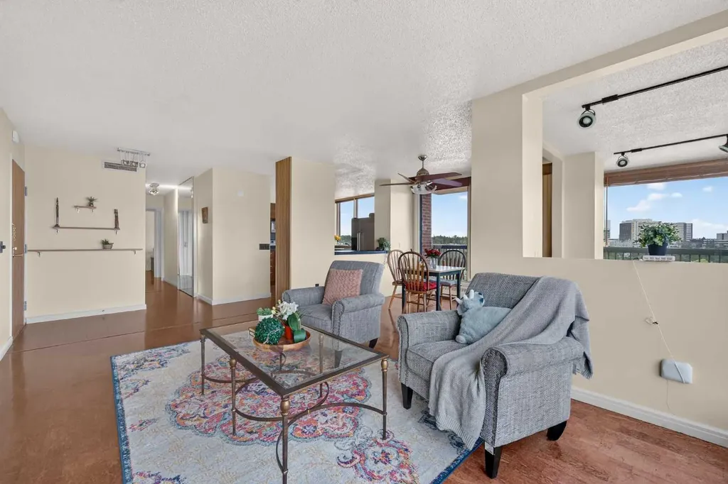 145 Point Drive NW Calgary AB T3B 4W1