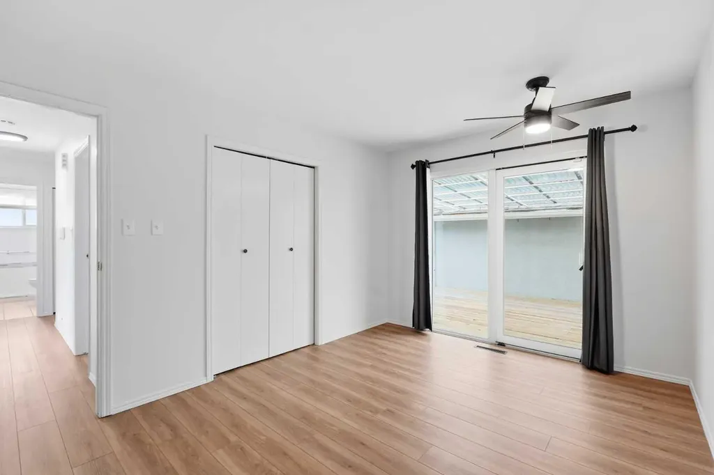 23 Fairway Avenue Red Deer AB T4N 4Y8