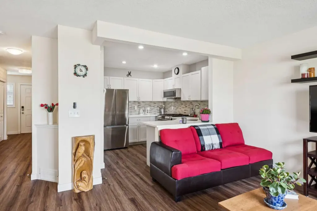 212 Bayside Point SW Airdrie AB T4B 2X6