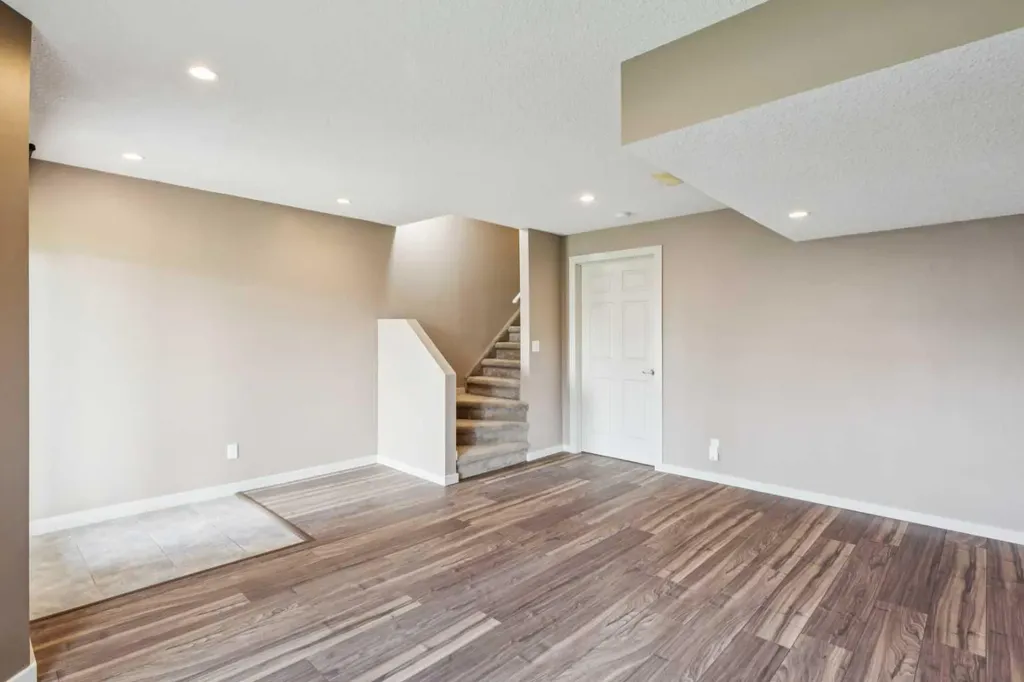 212 Bayside Point SW Airdrie AB T4B 2X6