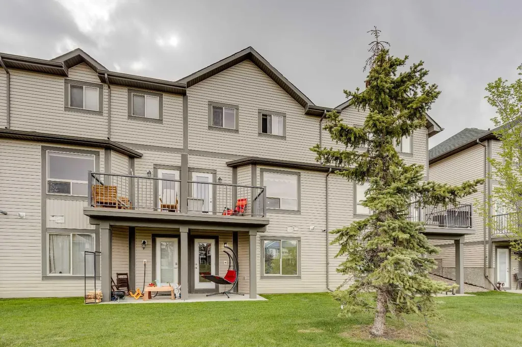 212 Bayside Point SW Airdrie AB T4B 2X6