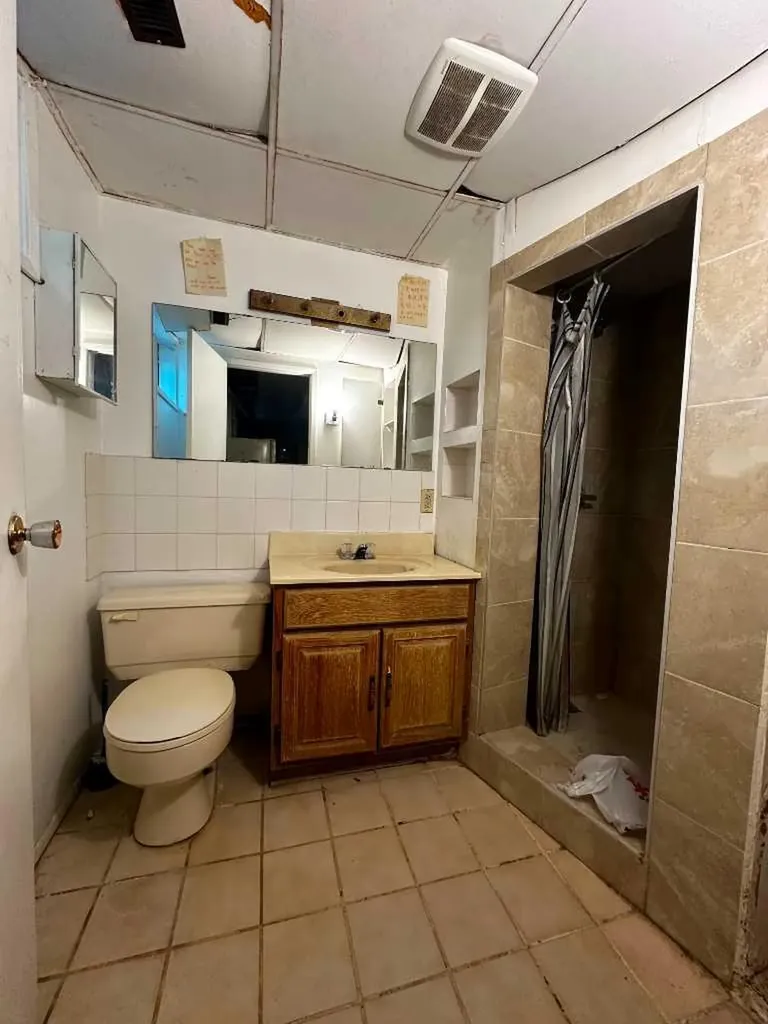 3207 Utah Place NW Calgary AB T2N 4A8