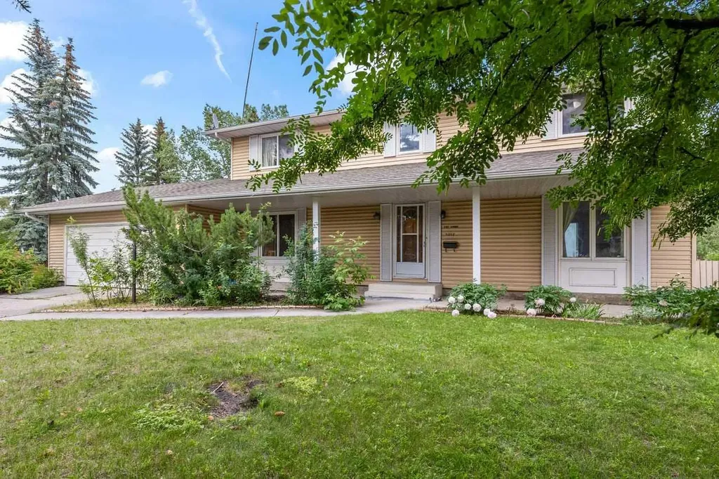 3207 Utah Place NW Calgary AB T2N 4A8