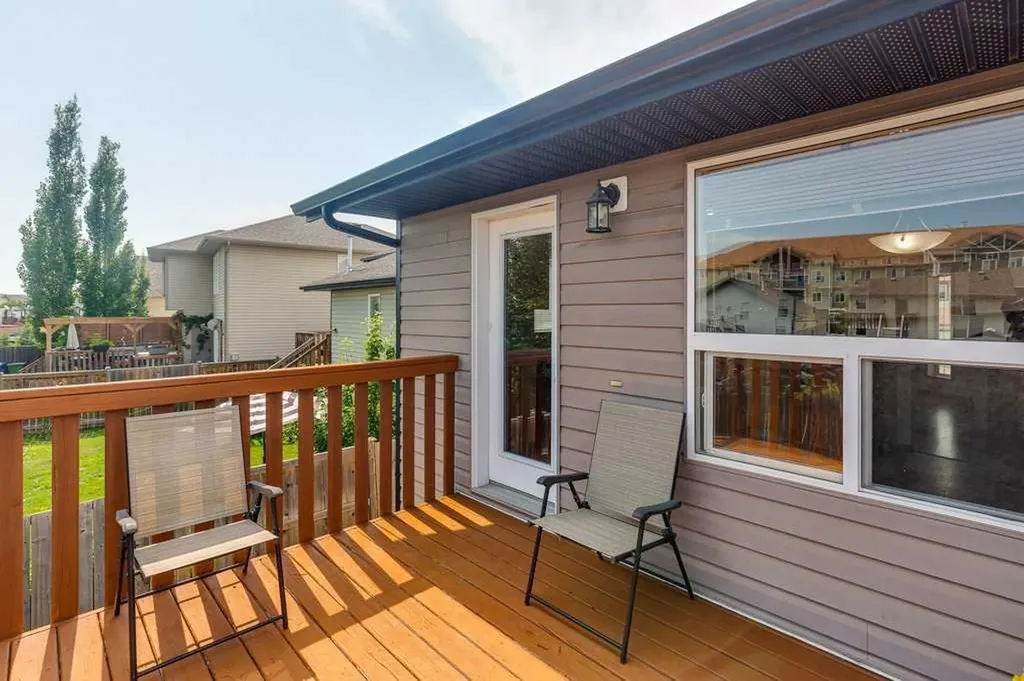 103 Landry Bend Red Deer AB T4R 3L7