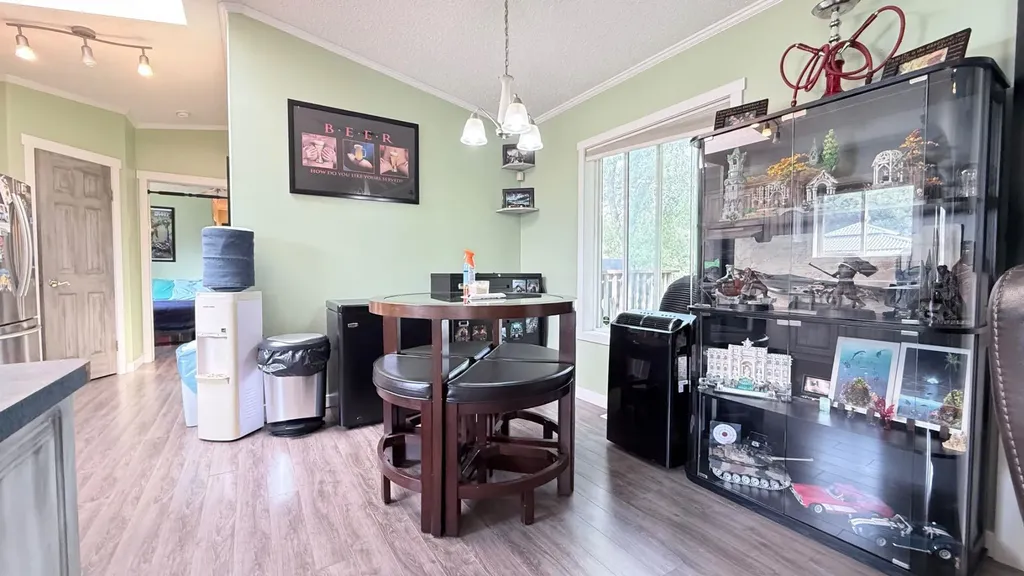 108 1 Street W Lashburn SK S0M 1H0
