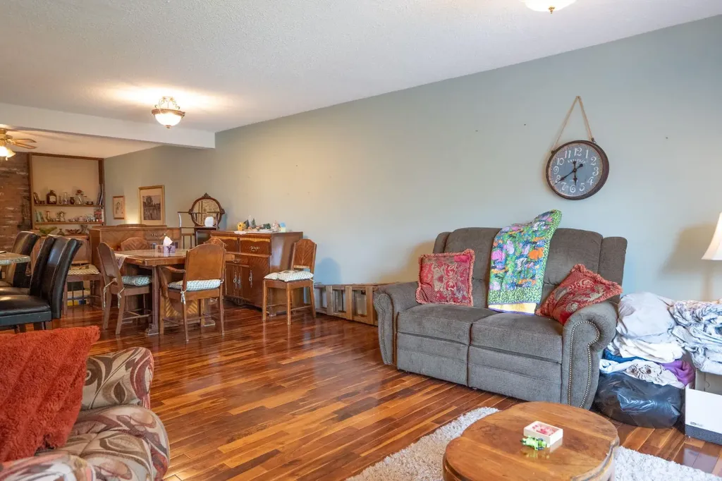 4908 47 Street Clive AB T0C 0Y0