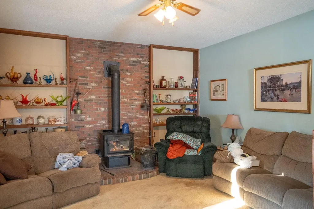 4908 47 Street Clive AB T0C 0Y0