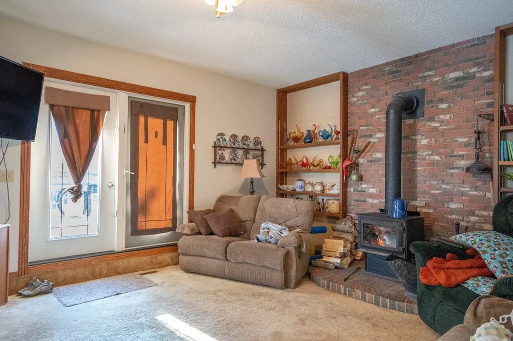 4908 47 Street Clive AB T0C 0Y0