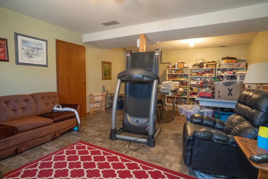 4908 47 Street Clive AB T0C 0Y0