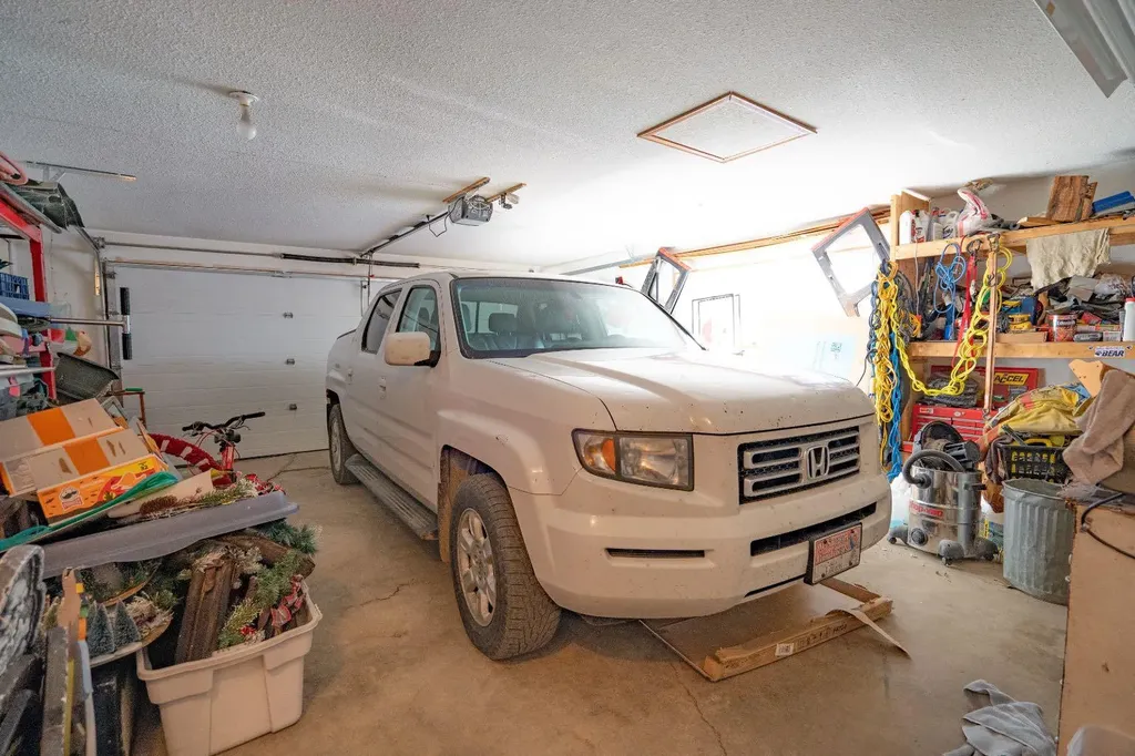 4908 47 Street Clive AB T0C 0Y0