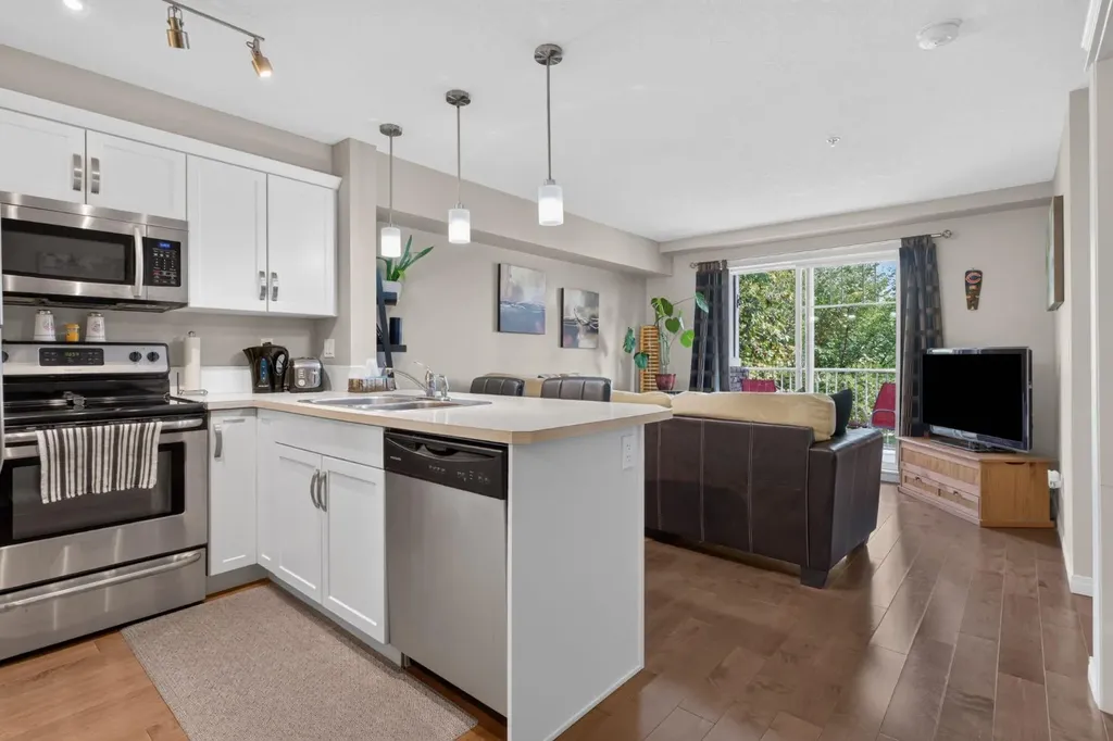 406 Cranberry Park SE Calgary AB T3M1Y9