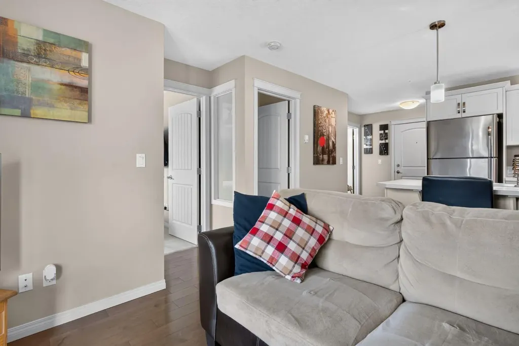 406 Cranberry Park SE Calgary AB T3M1Y9