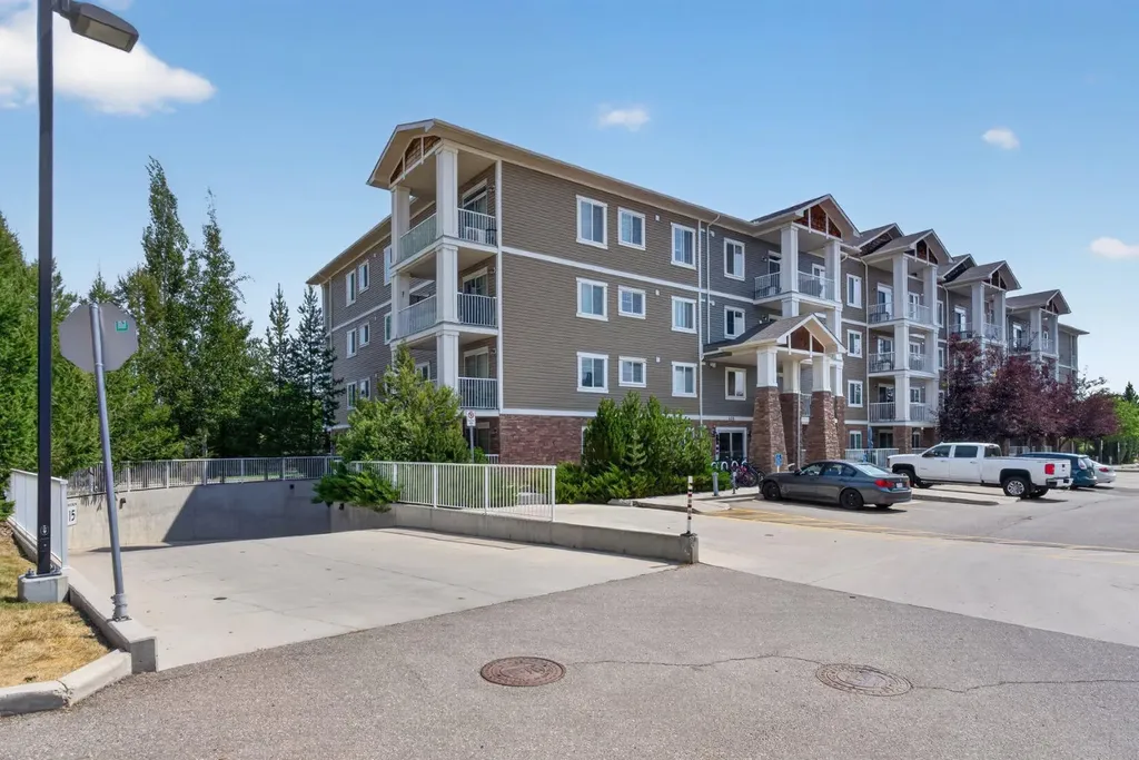 406 Cranberry Park SE Calgary AB T3M1Y9