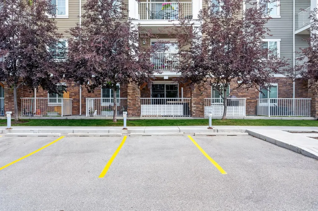 406 Cranberry Park SE Calgary AB T3M1Y9
