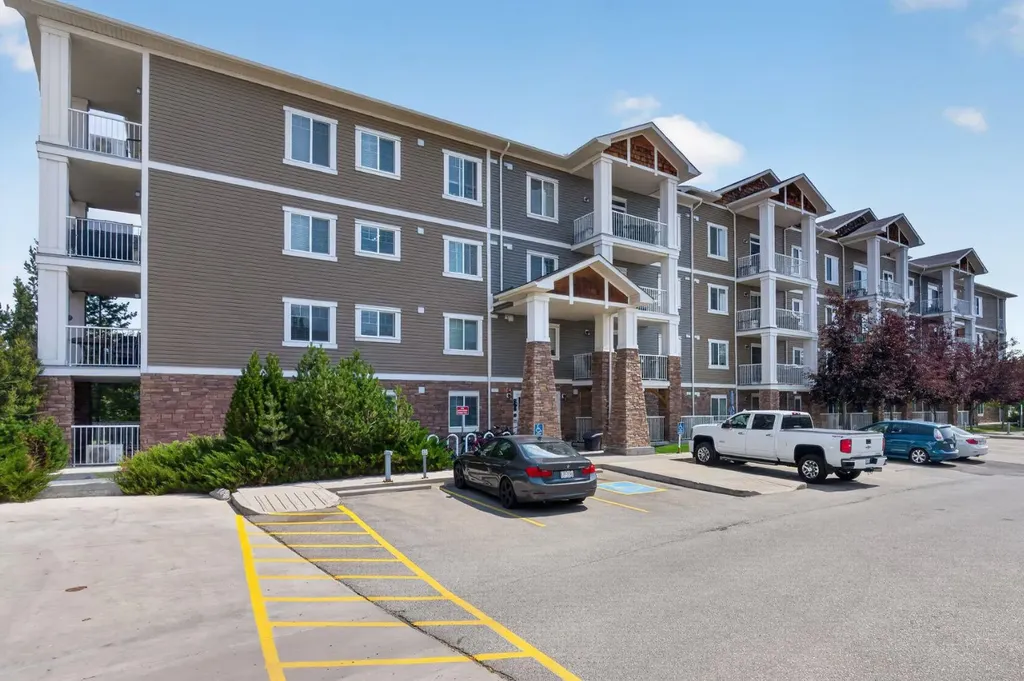 406 Cranberry Park SE Calgary AB T3M1Y9