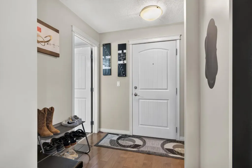406 Cranberry Park SE Calgary AB T3M1Y9