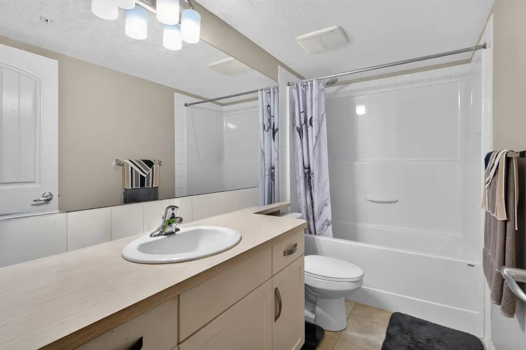 406 Cranberry Park SE Calgary AB T3M1Y9