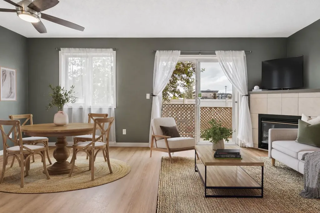 760 Railway Gate SW Airdrie AB T4B 3C5