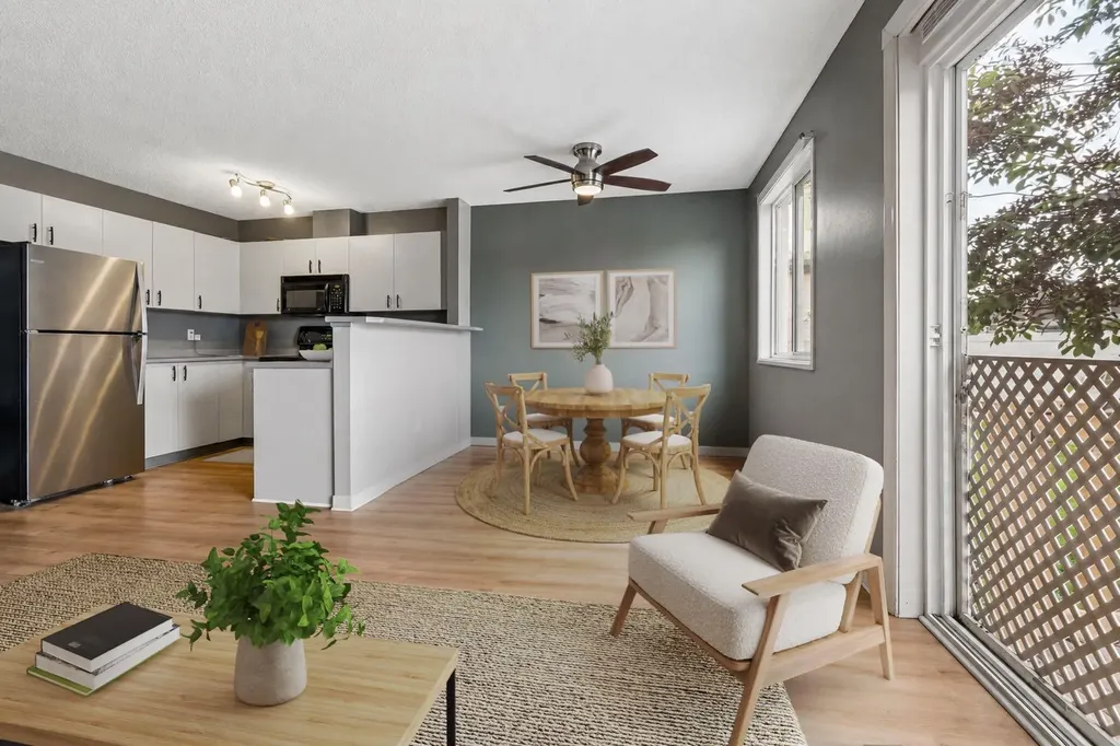 760 Railway Gate SW Airdrie AB T4B 3C5