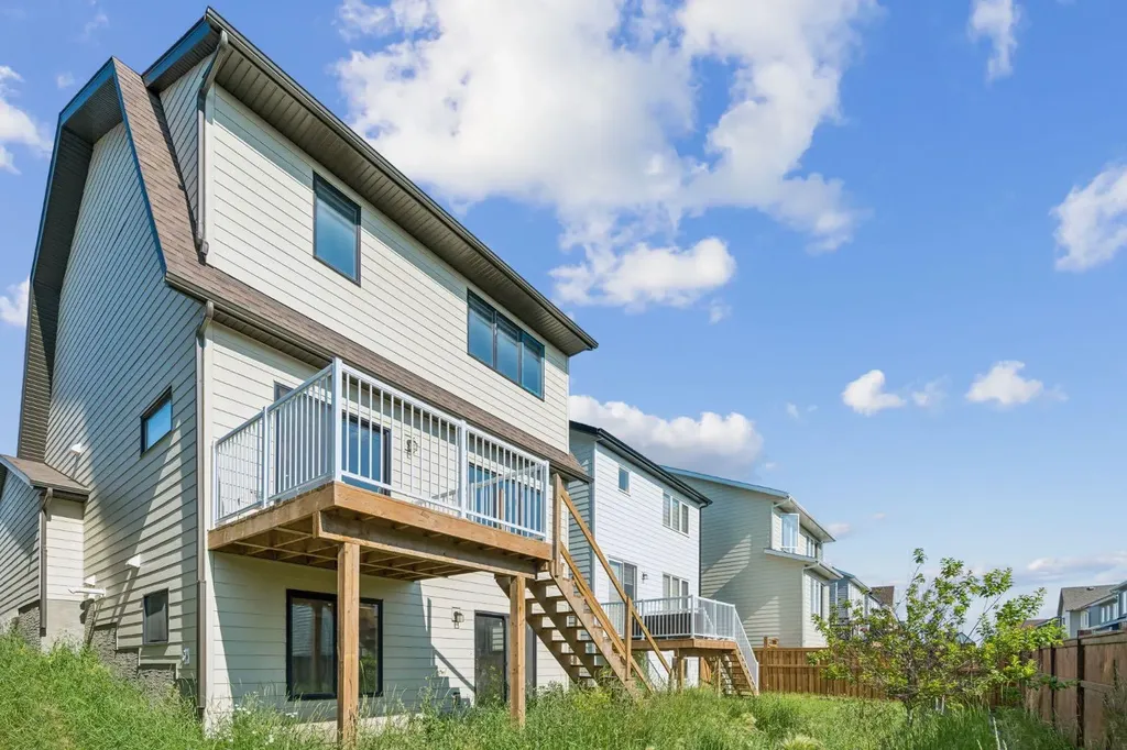 2046 Fowler Road SW Airdrie AB T4B4T6