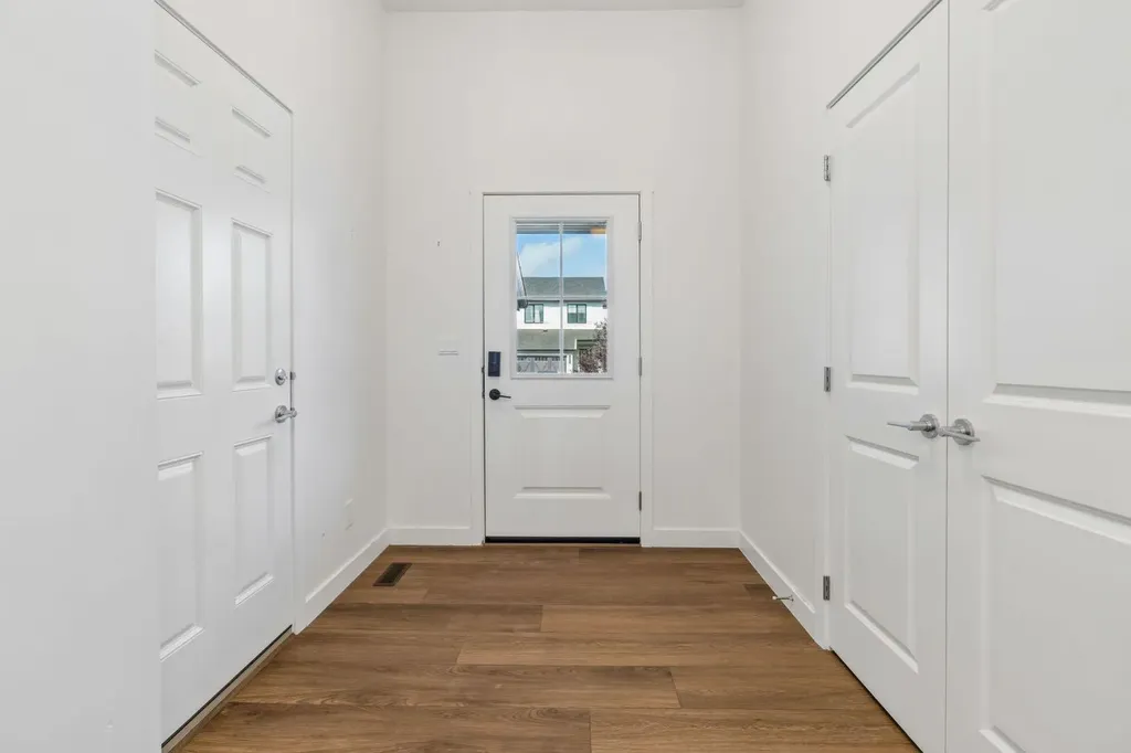 2046 Fowler Road SW Airdrie AB T4B4T6