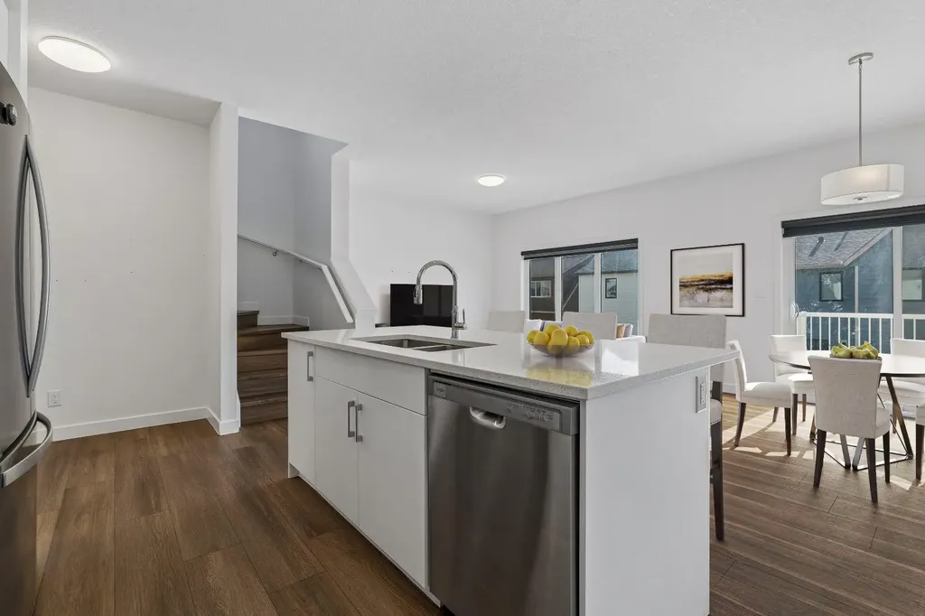 2046 Fowler Road SW Airdrie AB T4B4T6