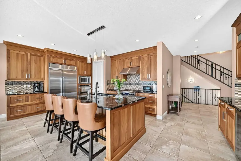 116 Panatella Rise NW Calgary AB T3K0W8