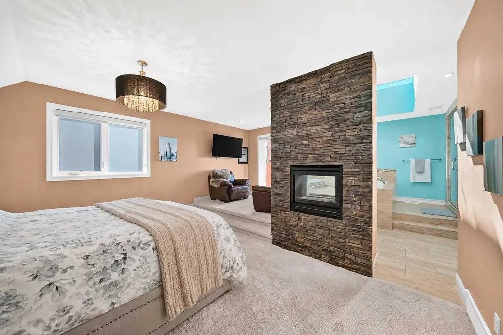 116 Panatella Rise NW Calgary AB T3K0W8