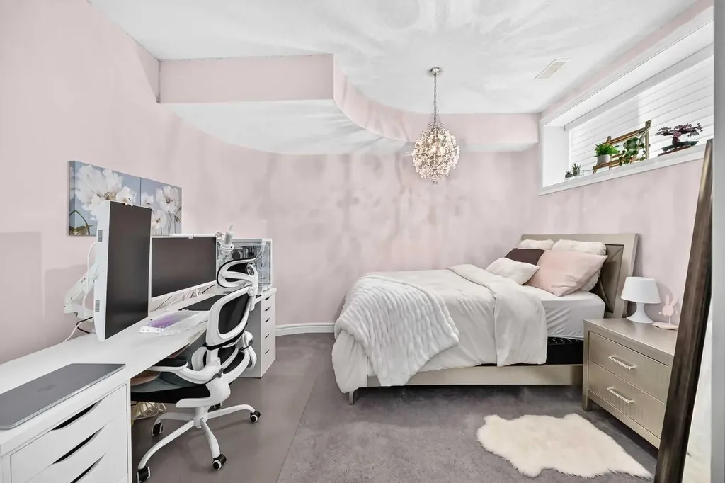 116 Panatella Rise NW Calgary AB T3K0W8