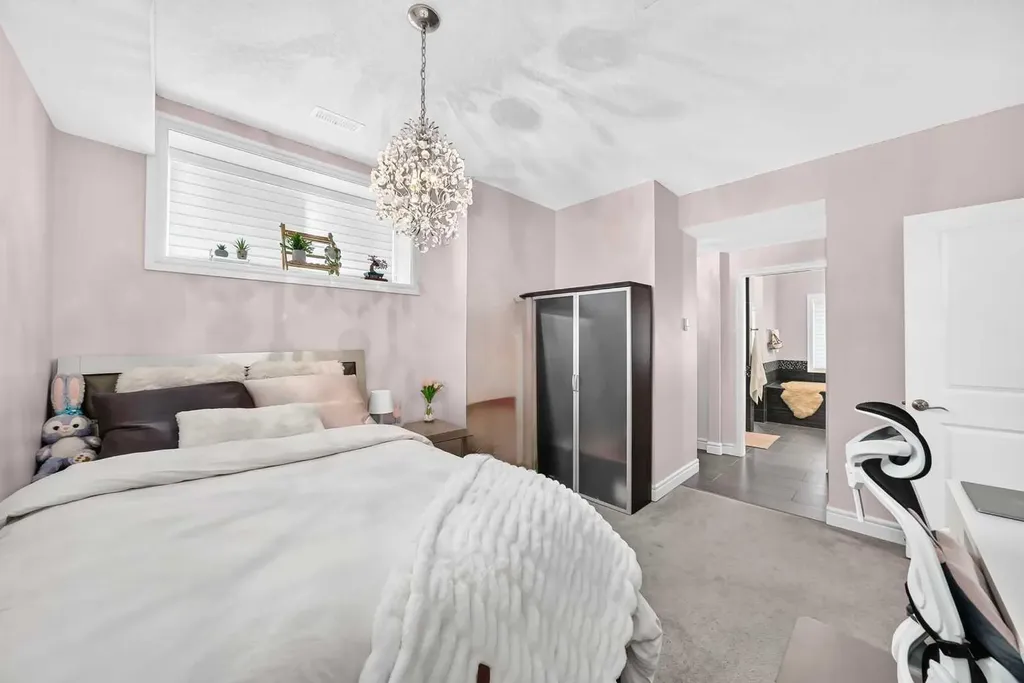 116 Panatella Rise NW Calgary AB T3K0W8