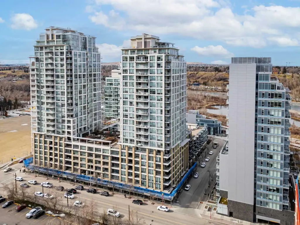 222 Riverfront Avenue SW Calgary AB T2P 0W3