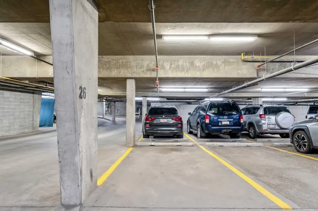 3650 Marda Link SW Calgary AB T2T 6G9