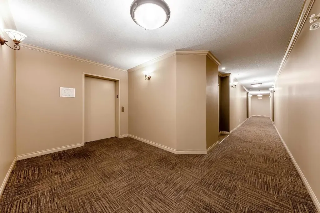 3650 Marda Link SW Calgary AB T2T 6G9