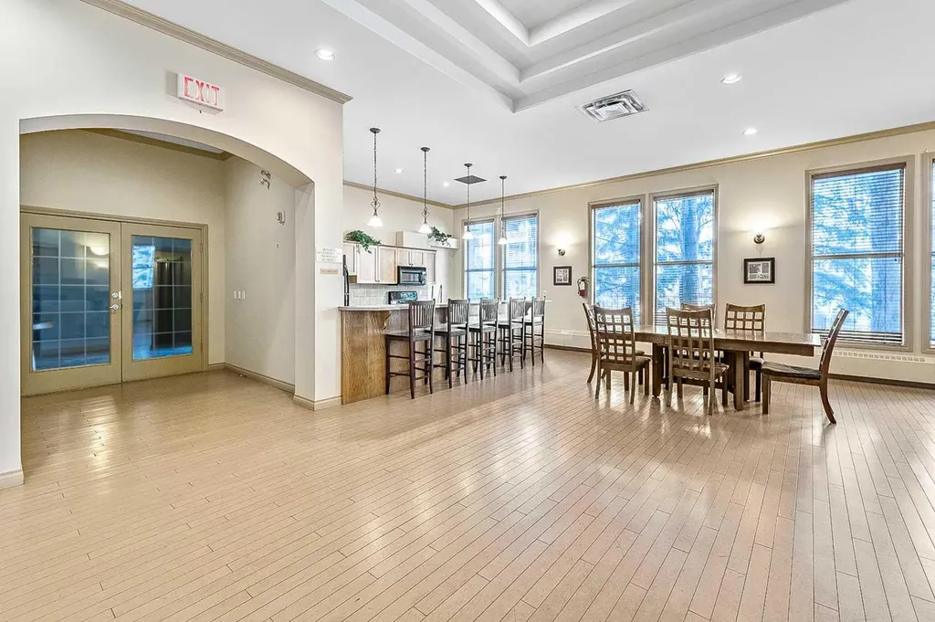3650 Marda Link SW Calgary AB T2T 6G9