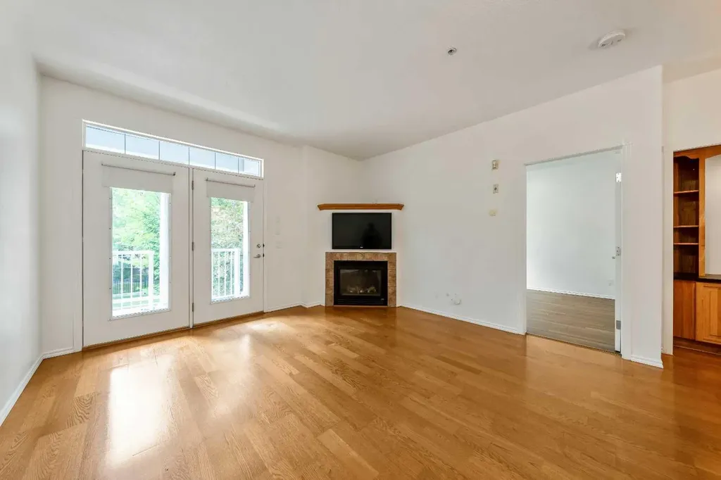 3650 Marda Link SW Calgary AB T2T 6G9