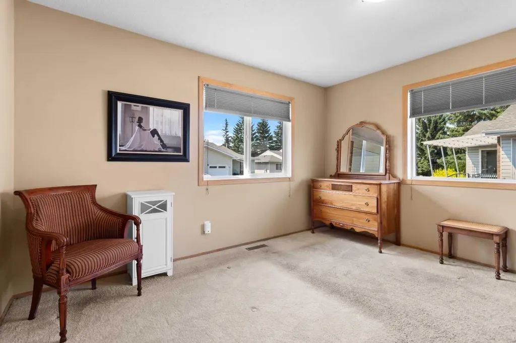 2821 Botterill Crescent Red Deer AB T4R 2E5