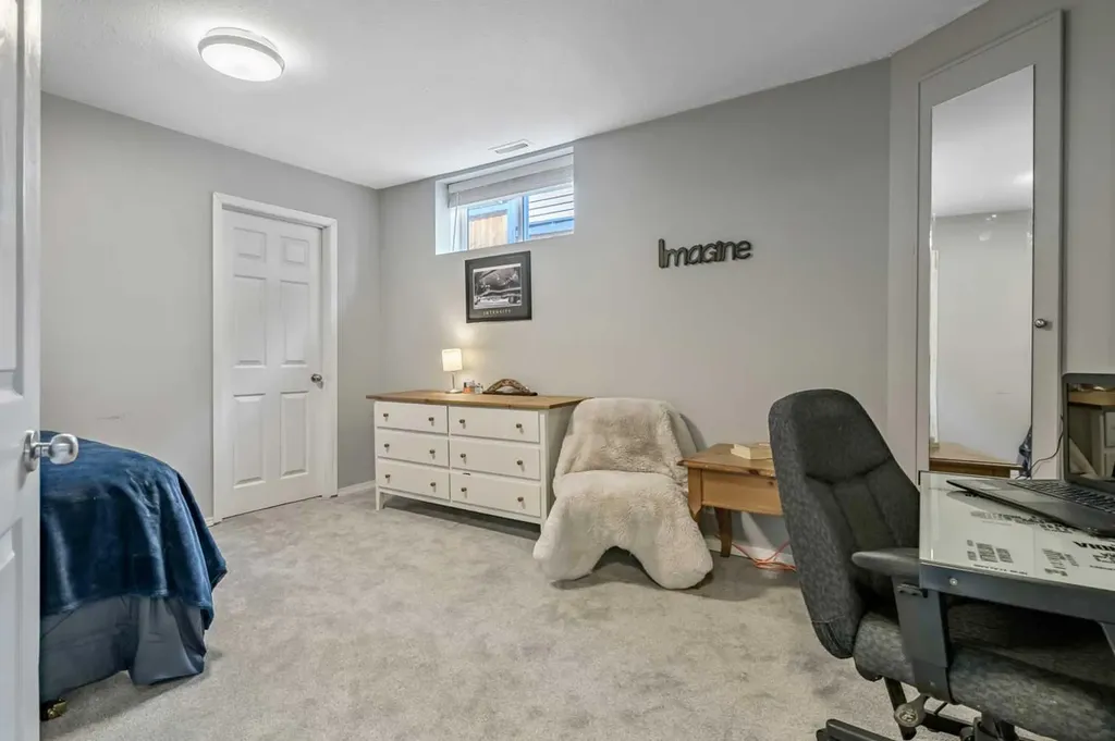 62 Westland Street Okotoks AB T1S 2C2