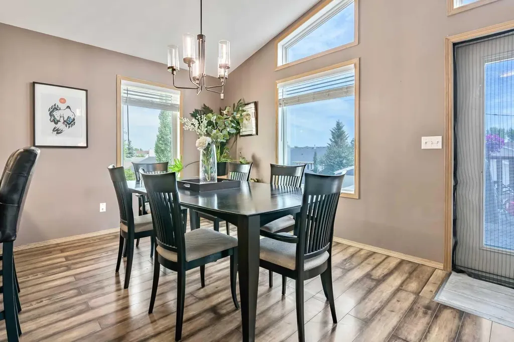 62 Westland Street Okotoks AB T1S 2C2