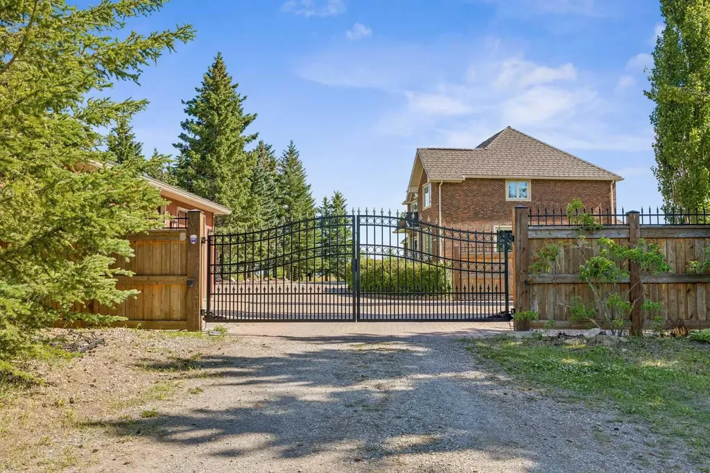 225 Huggard Road Rural Rocky View County AB T3Z 2C2