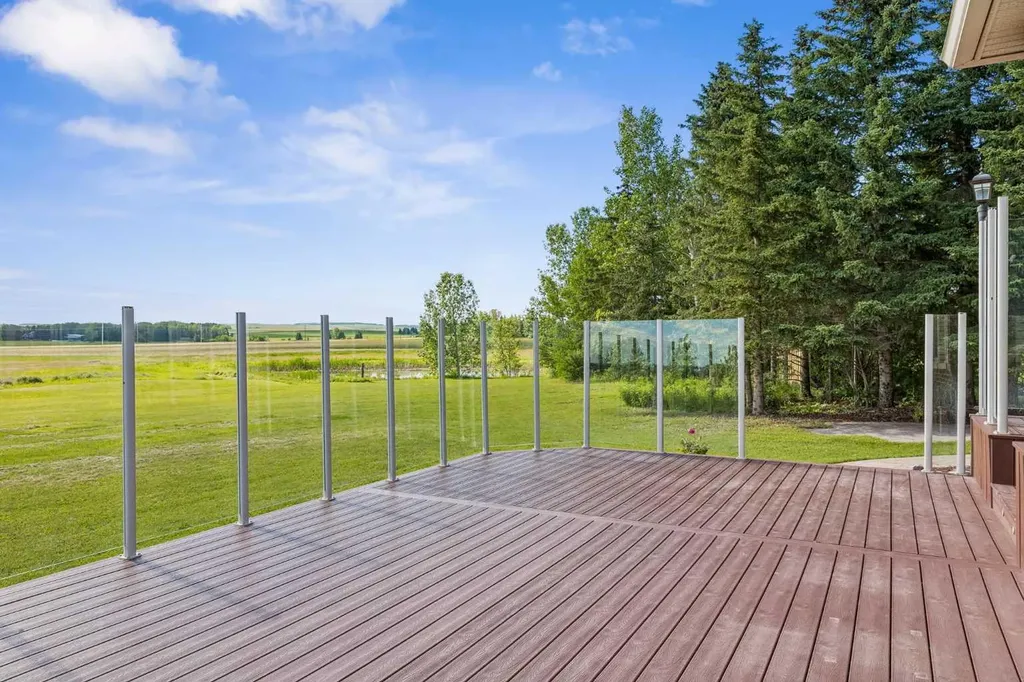 225 Huggard Road Rural Rocky View County AB T3Z 2C2