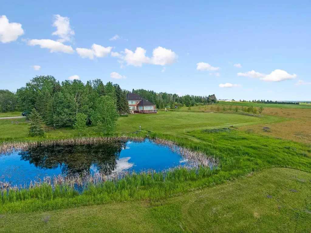 225 Huggard Road Rural Rocky View County AB T3Z 2C2