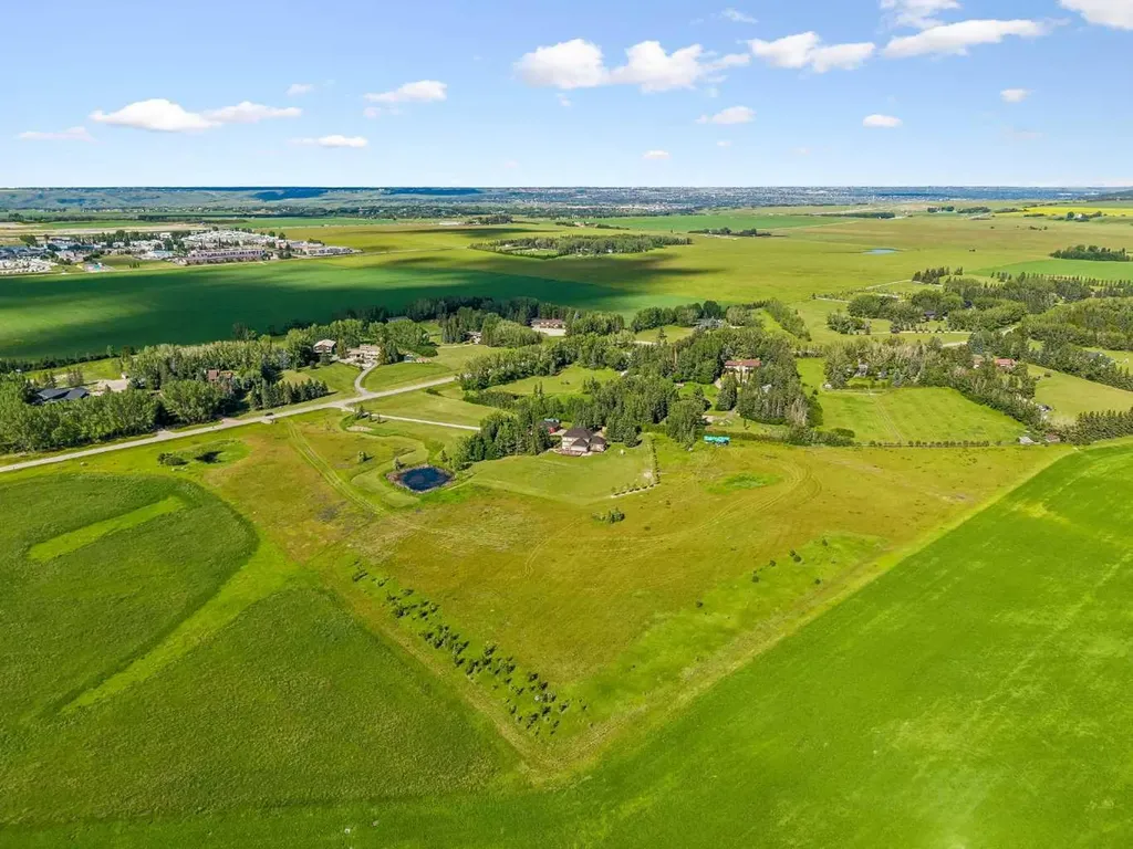 225 Huggard Road Rural Rocky View County AB T3Z 2C2