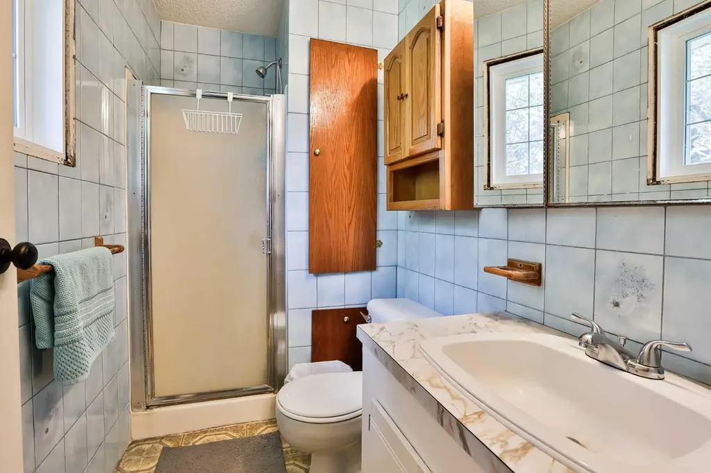 433 5 Avenue Stirling AB T0K 2E0