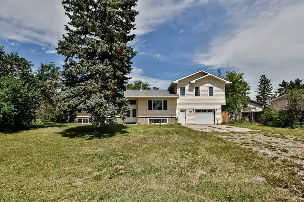 433 5 Avenue Stirling AB T0K 2E0