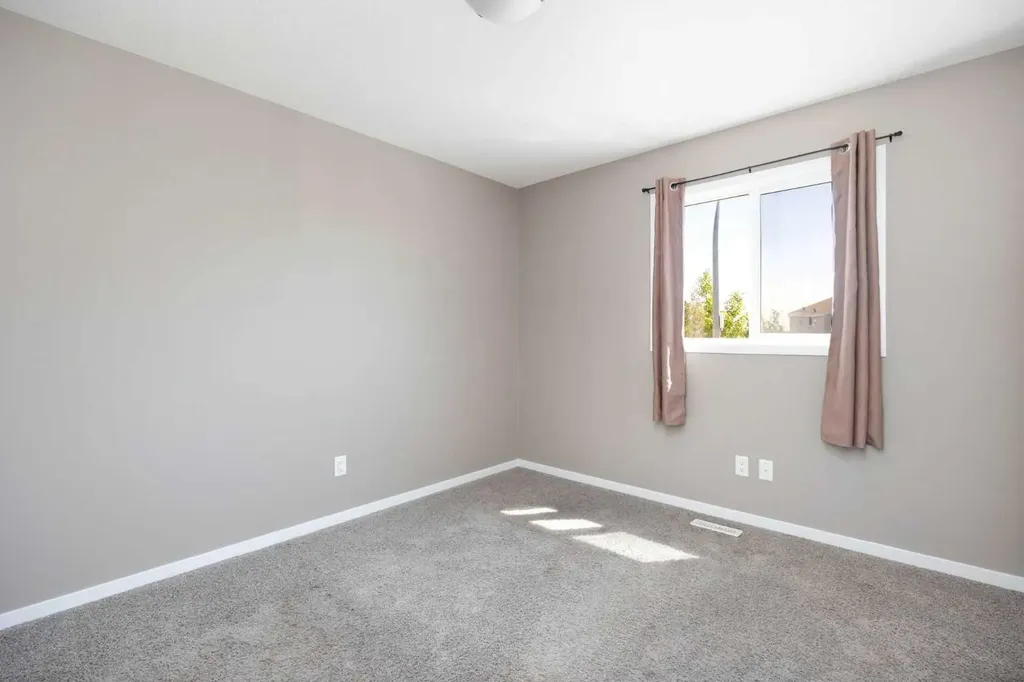 711 Beacon Hill Drive Fort Mcmurray AB T9H 3R5