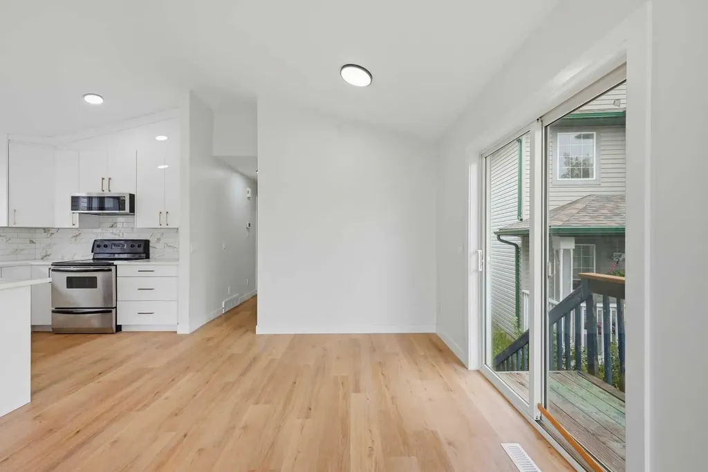 176 Taracove Estate Drive NE Calgary AB T3J 4R2