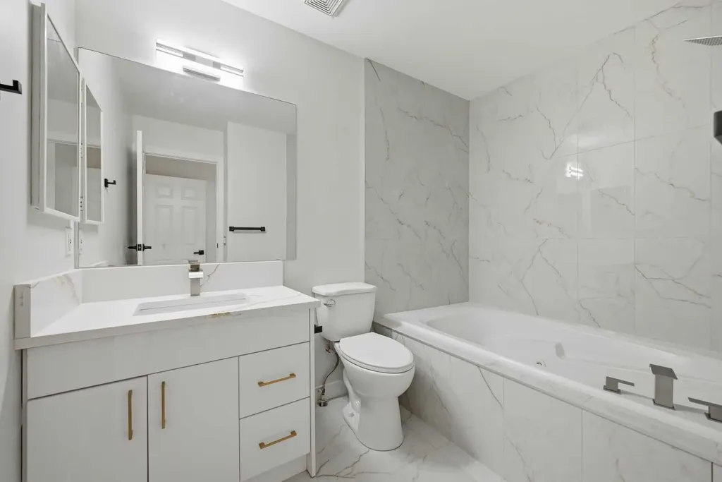 176 Taracove Estate Drive NE Calgary AB T3J 4R2