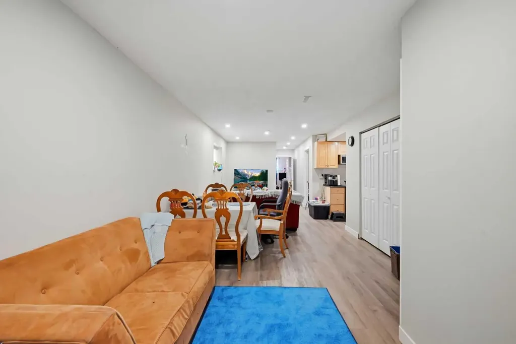 176 Taracove Estate Drive NE Calgary AB T3J 4R2