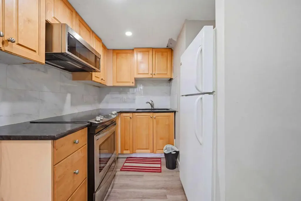 176 Taracove Estate Drive NE Calgary AB T3J 4R2
