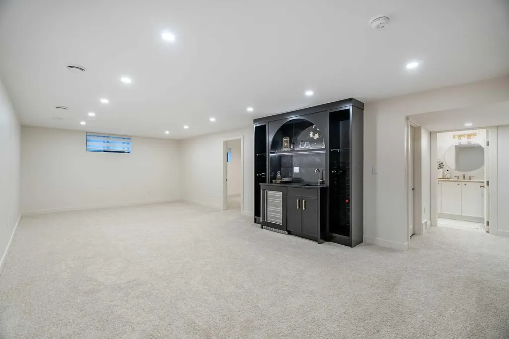 740 Willamette Drive SE Calgary AB T2J2A2